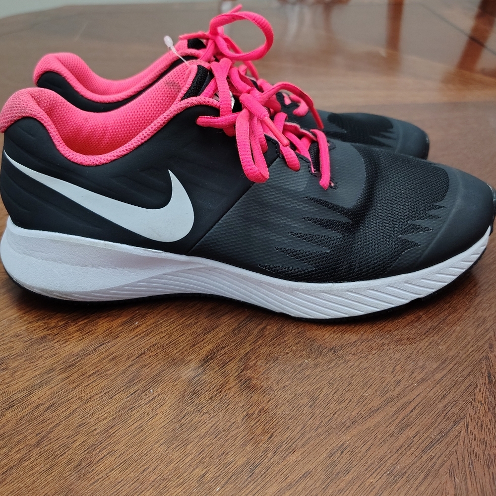 Nike Black and Pink Athletic Shoes